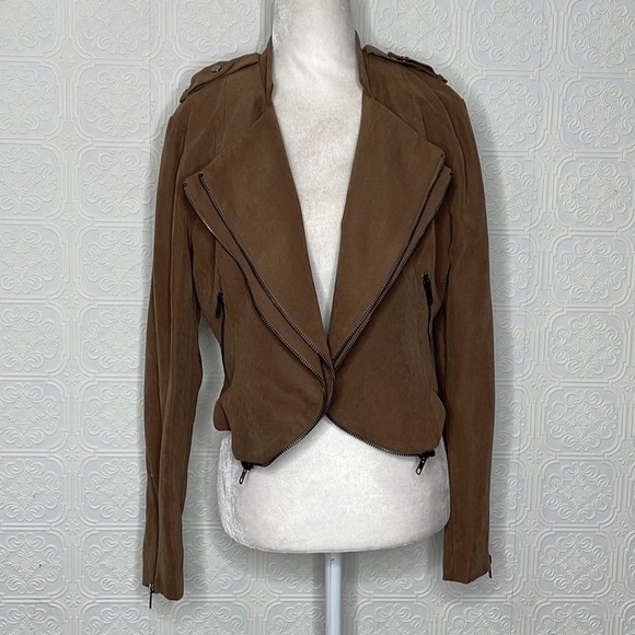 UMGEE | Tan Faux Suede Cropped Moto Jacket with Applets & Zipper Details - Picture 1 of 11